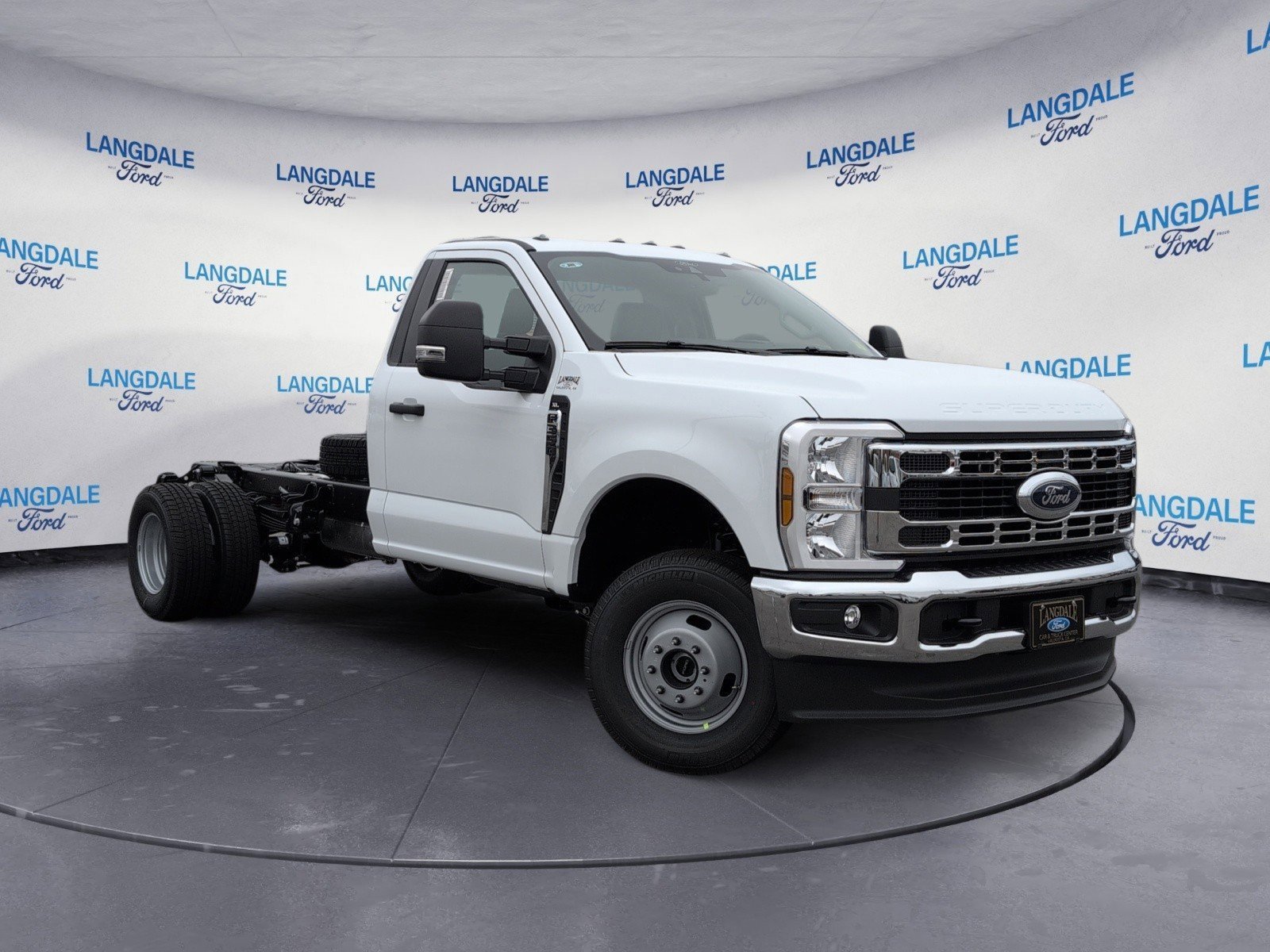 New 2026 Ford F350 XL w/ XL Chrome Package video 2