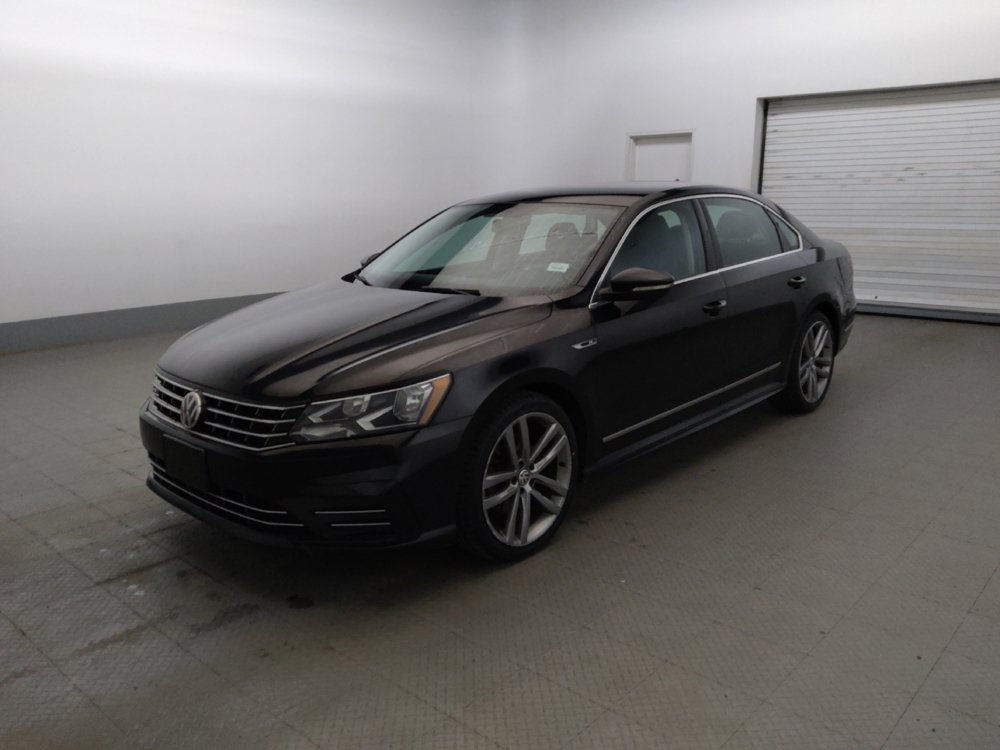 Used 2017 Volkswagen Passat 1.8T R-Line FWD image 2
