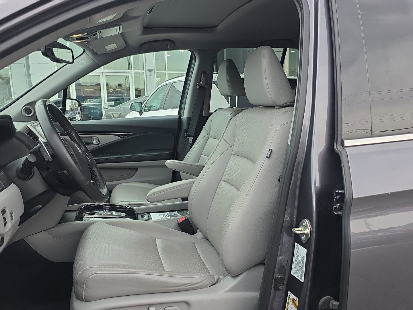 Used 2020 Honda Ridgeline RTL-E image 4