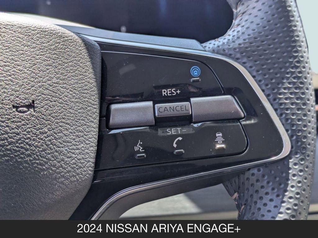 Used 2024 Nissan Ariya AWD image 18