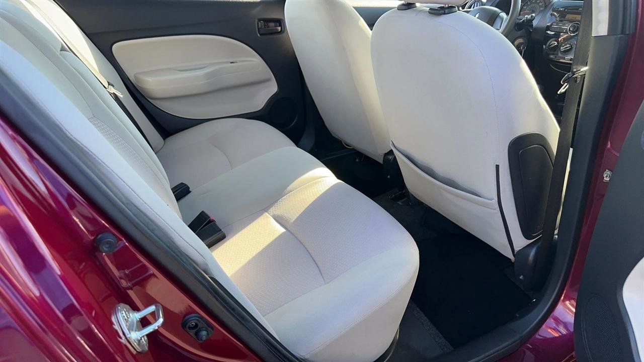 Used 2017 Mitsubishi Mirage G4 ES image 27