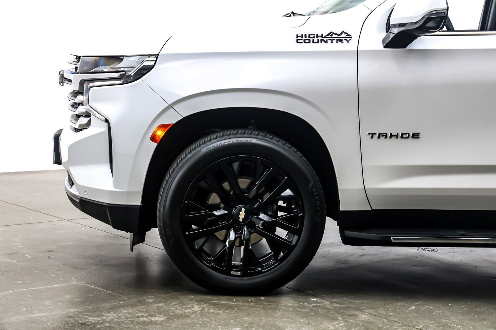 Used 2023 Chevrolet Tahoe High Country image 9