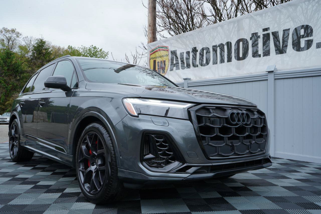 Used 2025 Audi SQ7 Premium Plus AWD/4WD image 89