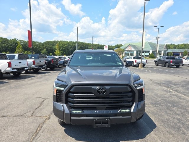 New 2025 Toyota Tundra 4x4 CrewMax Hybrid image 8