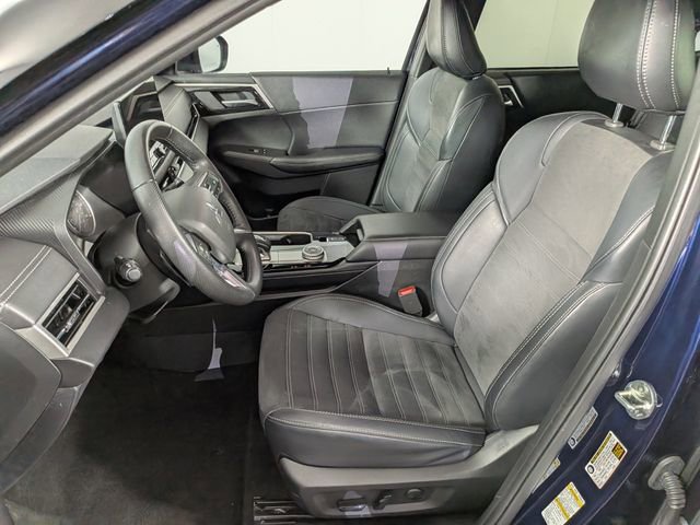 Used 2025 Mitsubishi Outlander SE AWD/4WD image 16