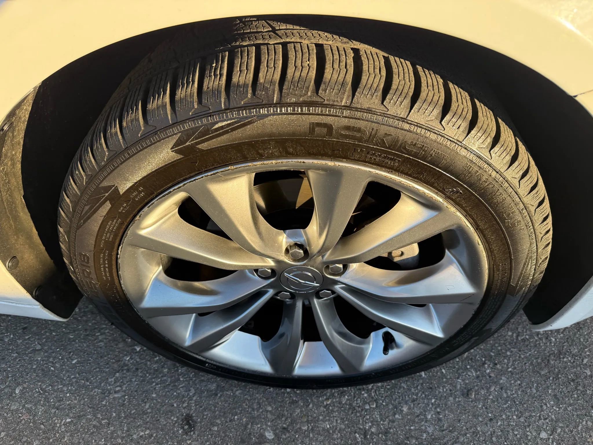 Used 2015 Chrysler 200 S w/ Navigation & Sound Group I image 12