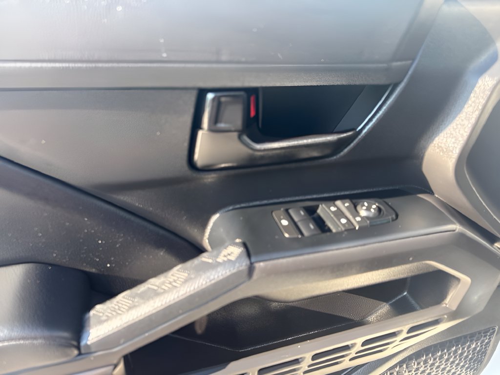 Used 2025 Toyota Tacoma SR RWD image 23
