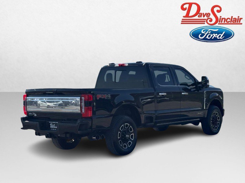 Used 2023 Ford F250 Platinum image 7