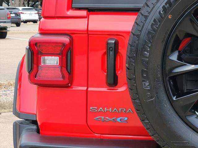 Certified 2025 Jeep Wrangler Sahara image 15