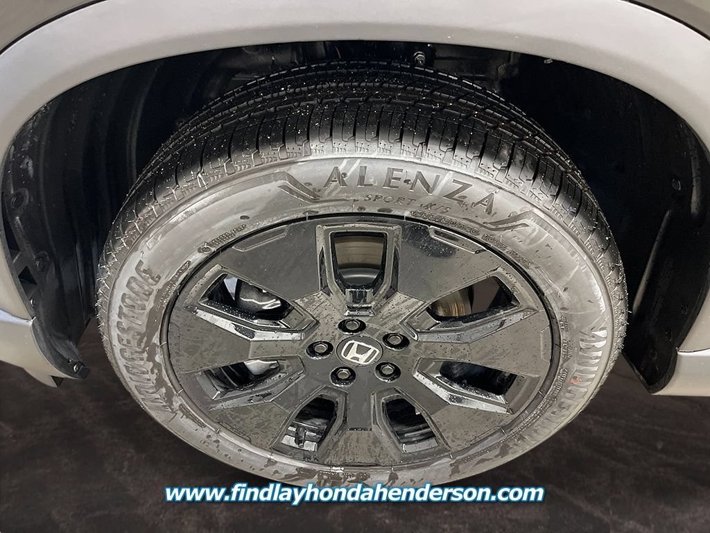 New 2026 Honda Pilot Black Edition image 11