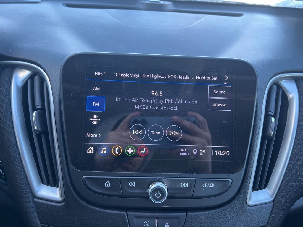 Used 2024 Chevrolet Malibu LT image 18