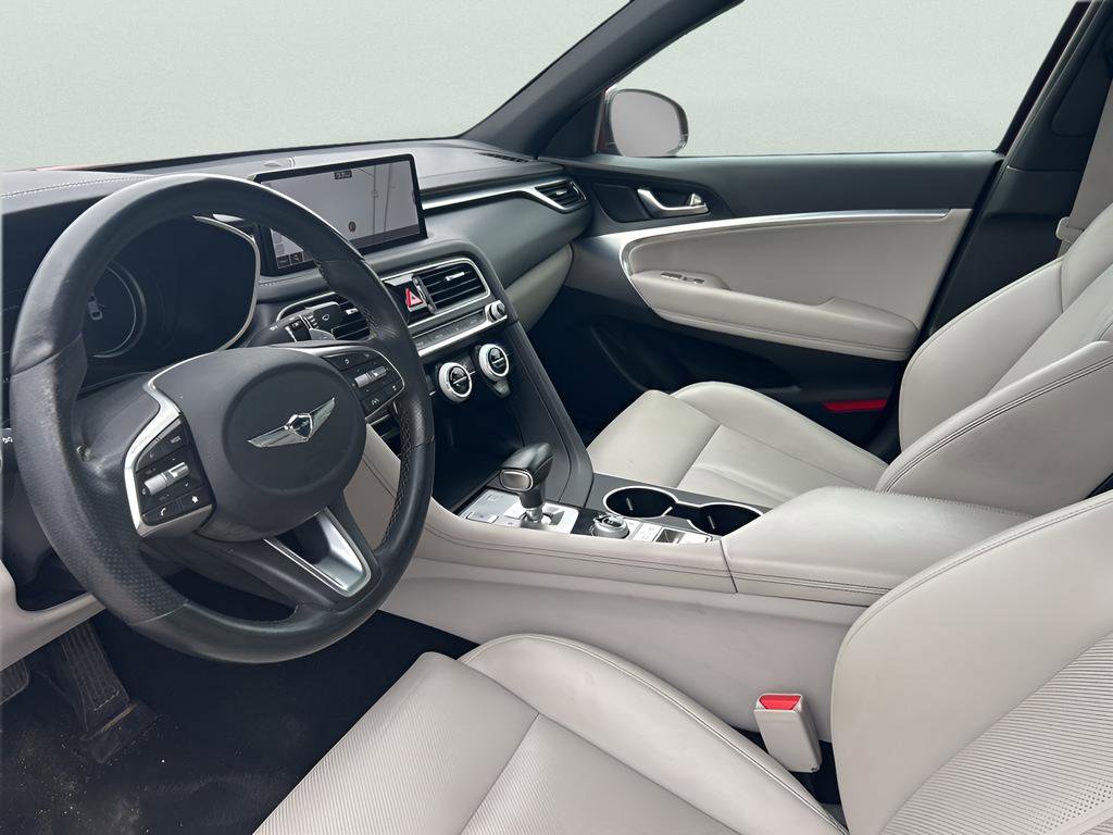 Used 2022 Genesis G70 2.0T image 14