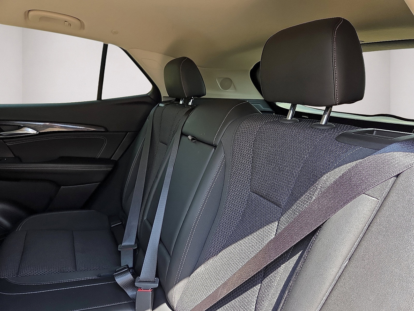 Used 2023 Buick Envision Preferred AWD/4WD image 19