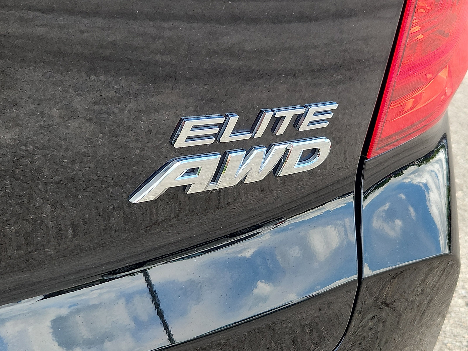 Used 2023 Honda Passport Elite image 32