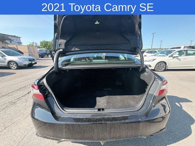 Used 2021 Toyota Camry SE FWD image 21