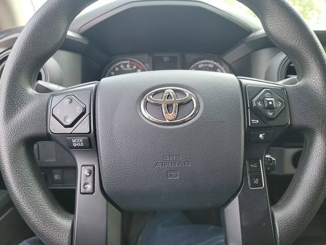 Used 2020 Toyota Tacoma SR AWD/4WD image 14
