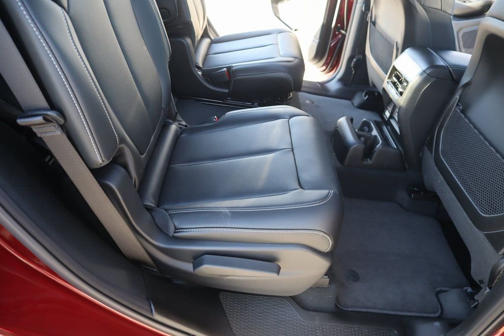 New 2025 Jeep Grand Cherokee L Limited image 15