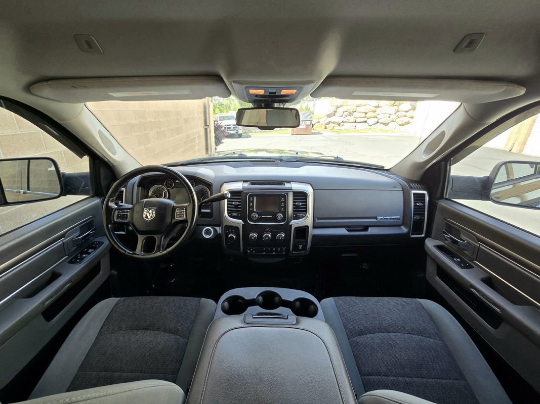 Used 2018 RAM 2500 Big Horn image 28