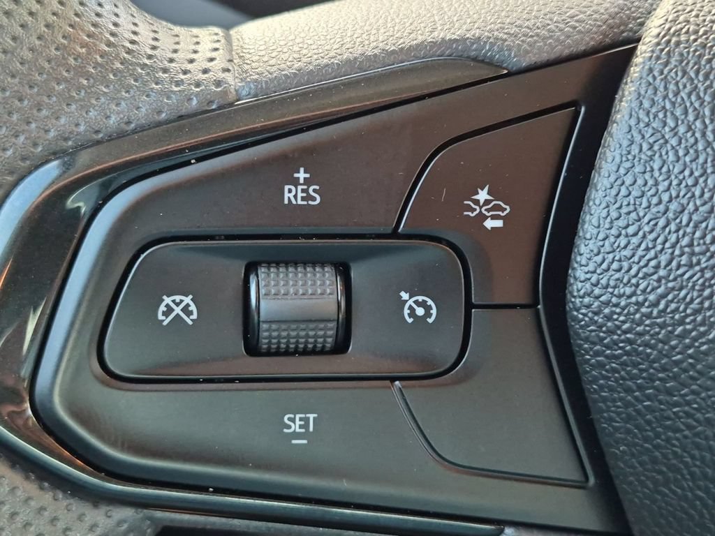 Used 2026 Chevrolet TrailBlazer LS AWD/4WD image 18