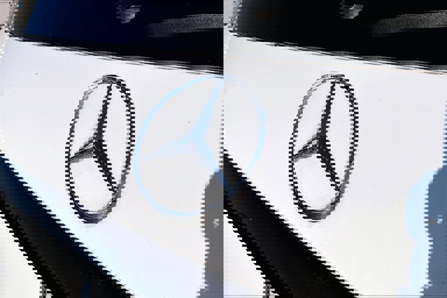 Used 2025 Mercedes-Benz GLC 300 4MATIC image 30