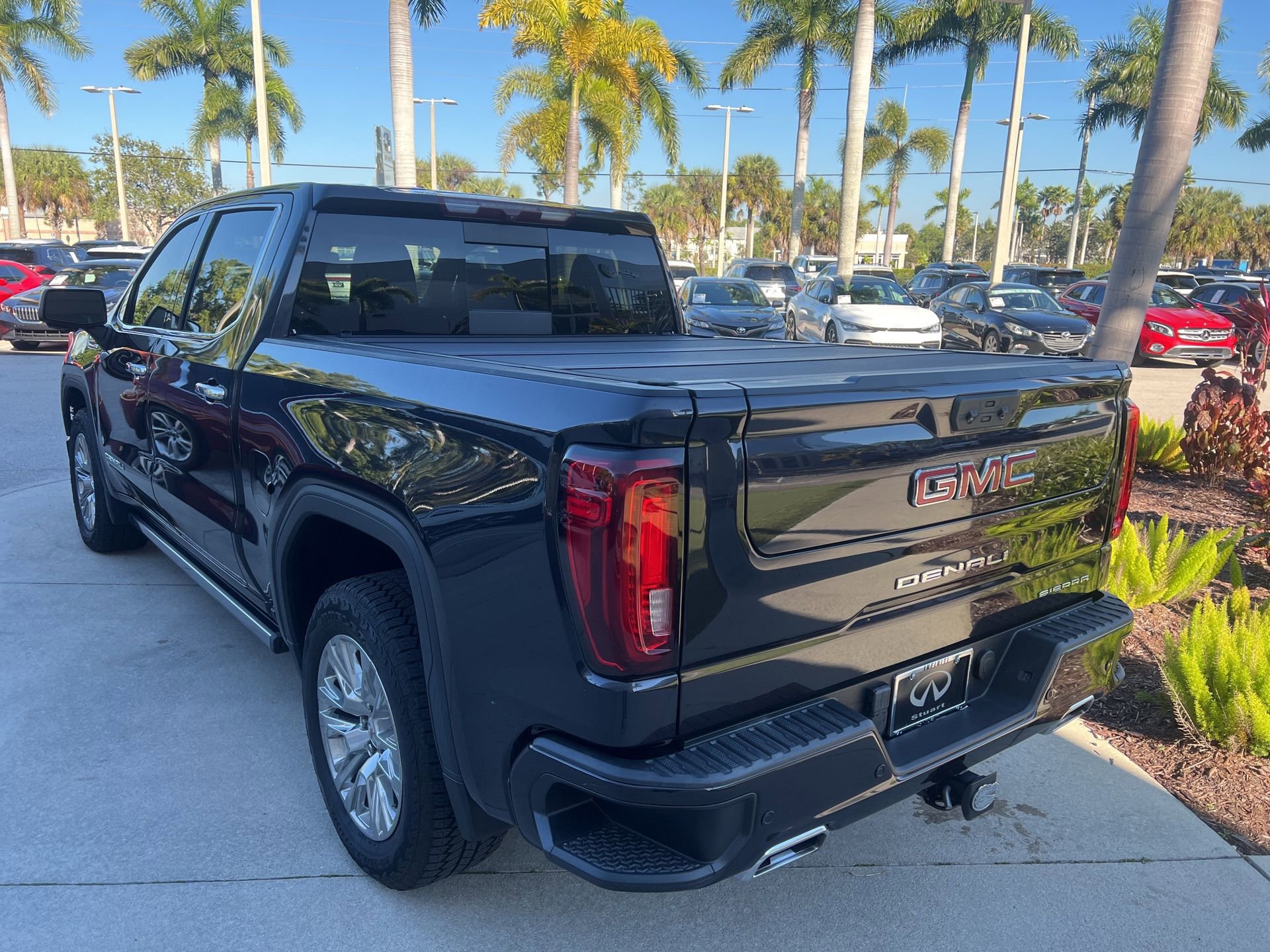 Used 2022 GMC Sierra 1500 Denali image 5