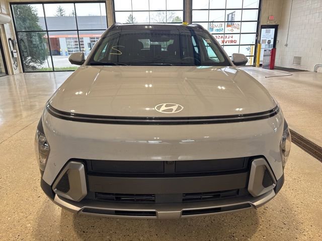 Used 2026 Hyundai Kona Limited FWD image 8