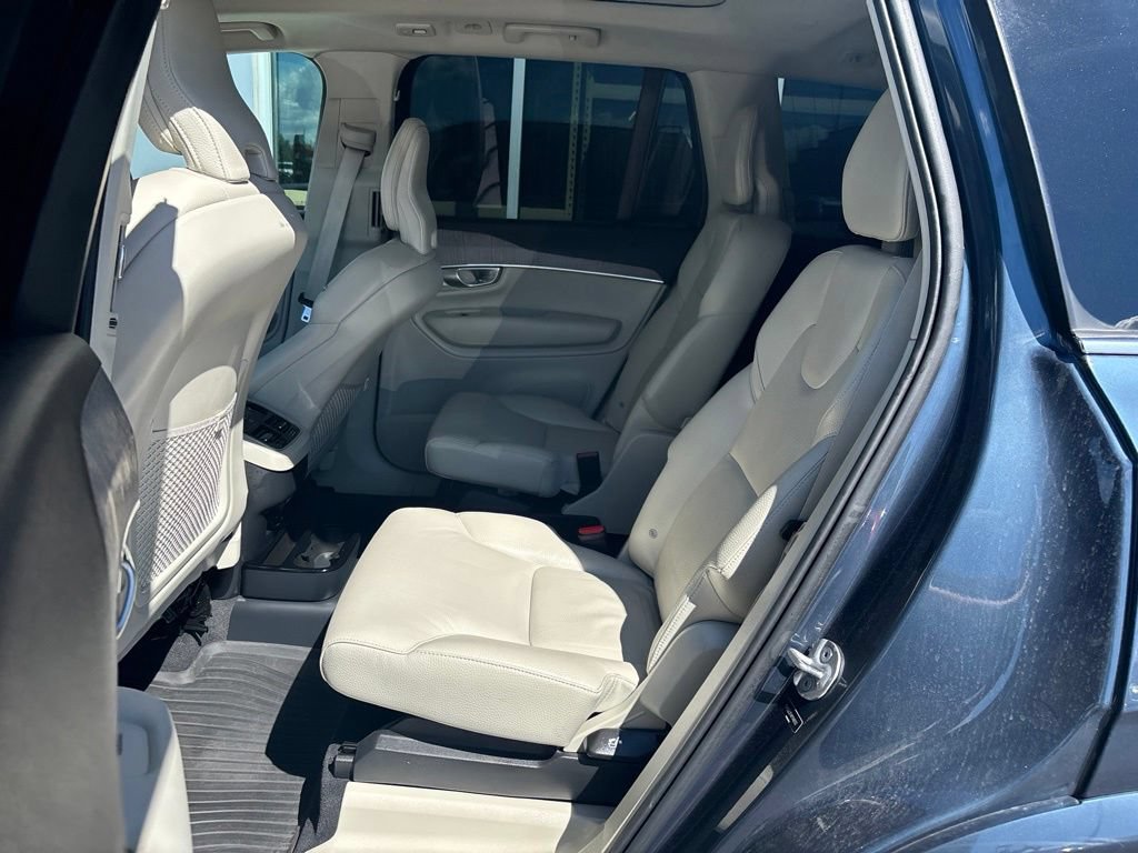 Used 2024 Volvo XC90 B6 Plus w/ Protection Package Premier AWD/4WD image 13