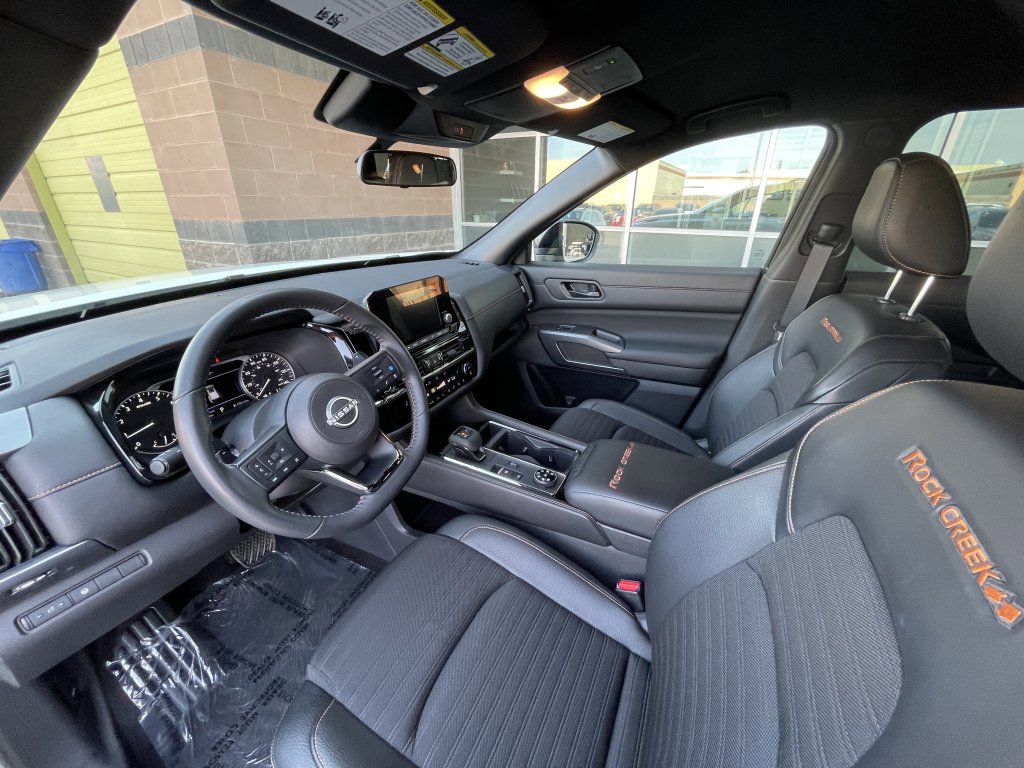 Used 2024 Nissan Pathfinder Rock Creek AWD/4WD image 16