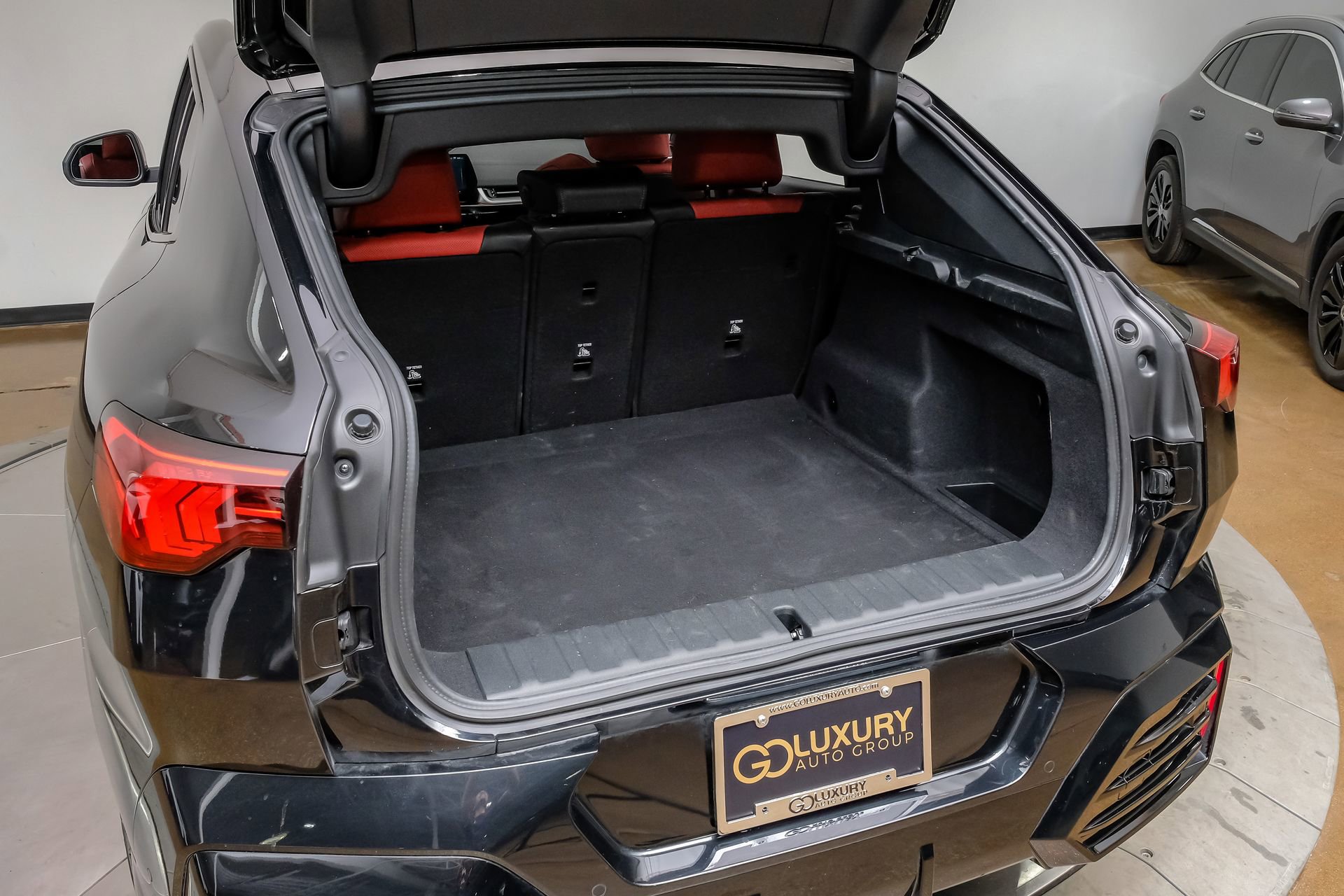 Used 2025 BMW X2 xDrive28i image 55