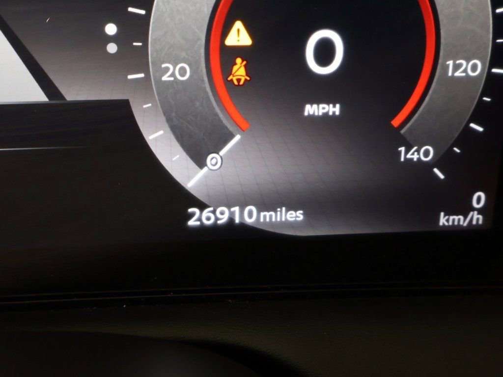 Used 2023 Nissan Ariya FWD image 42