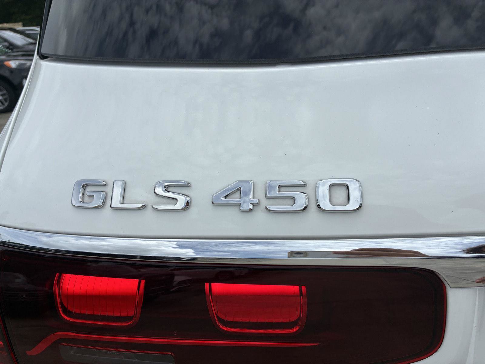 Certified 2026 Mercedes-Benz GLS 450 4MATIC image 21
