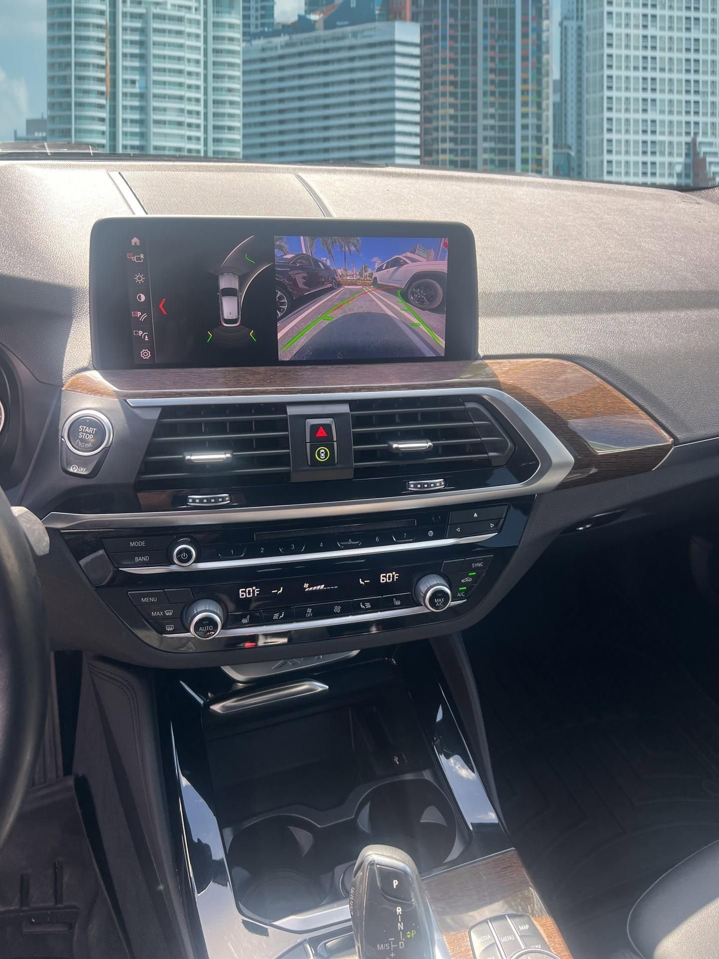 Used 2019 BMW X4 xDrive30i w/ Driving Assistance Package image 9
