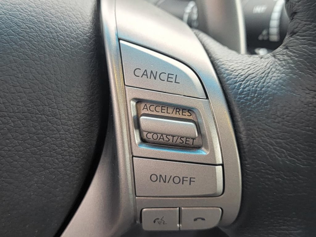 Used 2015 Nissan Altima 3.5 SL FWD image 21