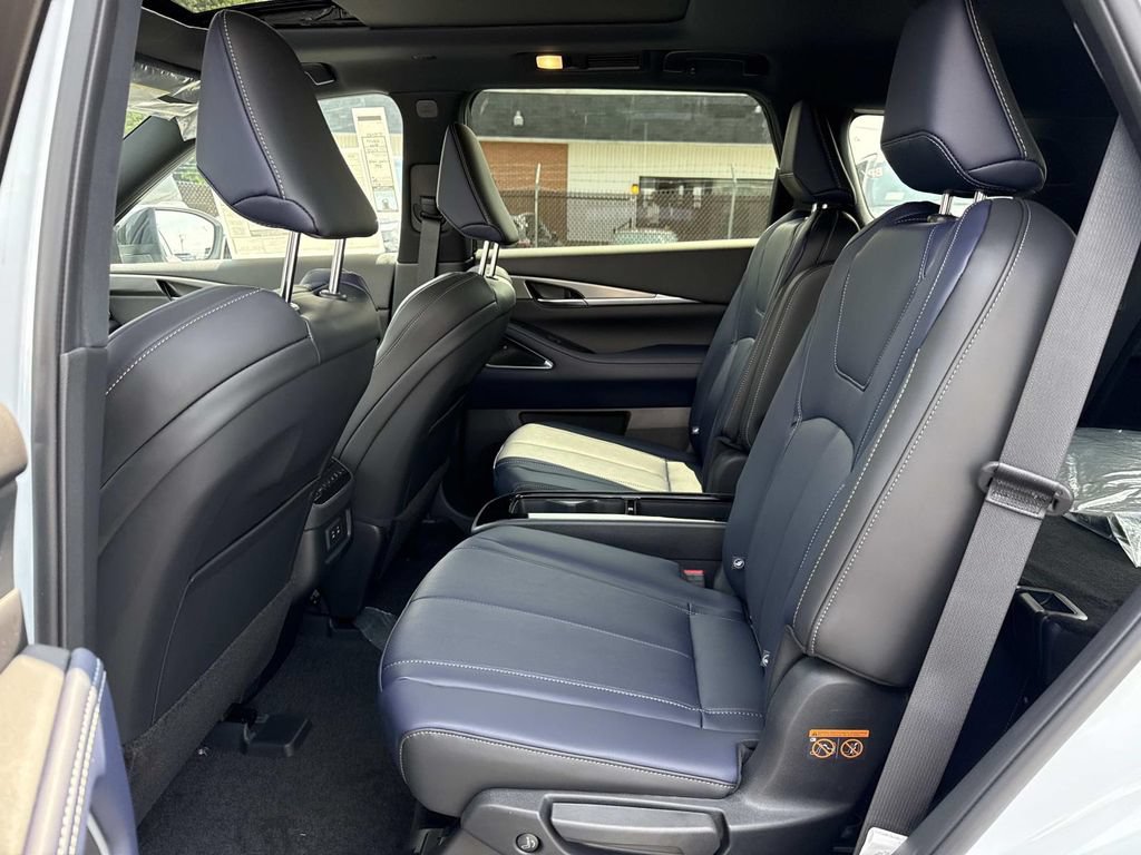 New 2027 INFINITI QX60 Sport w/ Dark Cargo Package AWD/4WD image 17