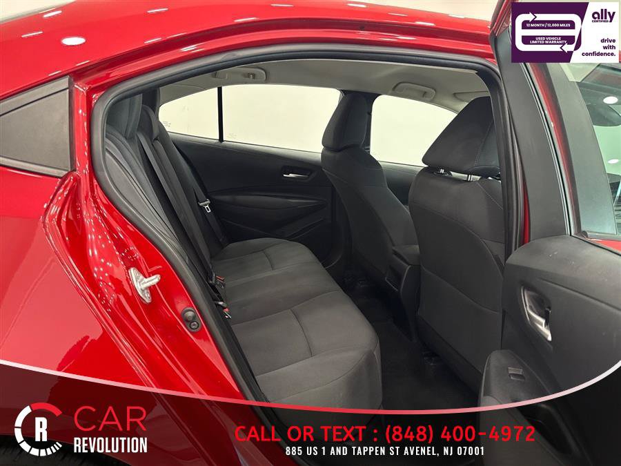 Used 2021 Toyota Corolla LE FWD image 41