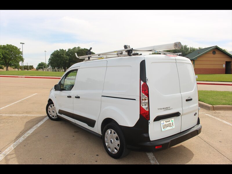 Used 2022 Ford Transit Connect XL image 2