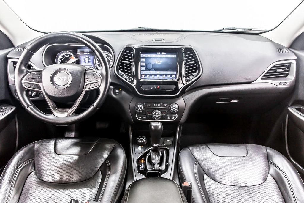 Used 2020 Jeep Cherokee Limited AWD/4WD image 17