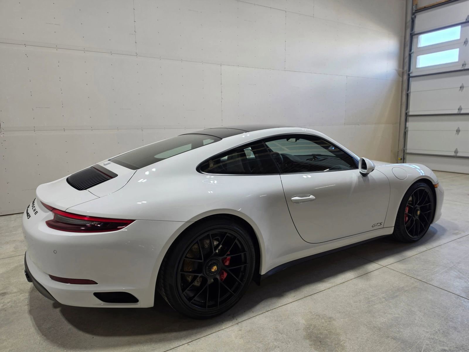 Used 2019 Porsche 911 Carrera 4 GTS image 35