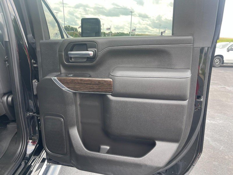 Used 2022 GMC Sierra 2500 SLE w/ SLE Value Package; AWD/4WD image 15