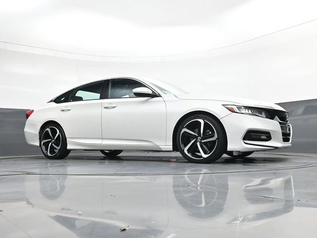 Used 2018 Honda Accord Sport image 29