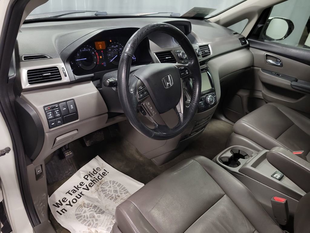 Used 2015 Honda Odyssey Touring Elite image 13