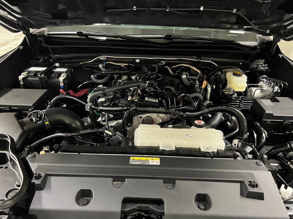Certified 2025 Toyota Tacoma SR5 image 42