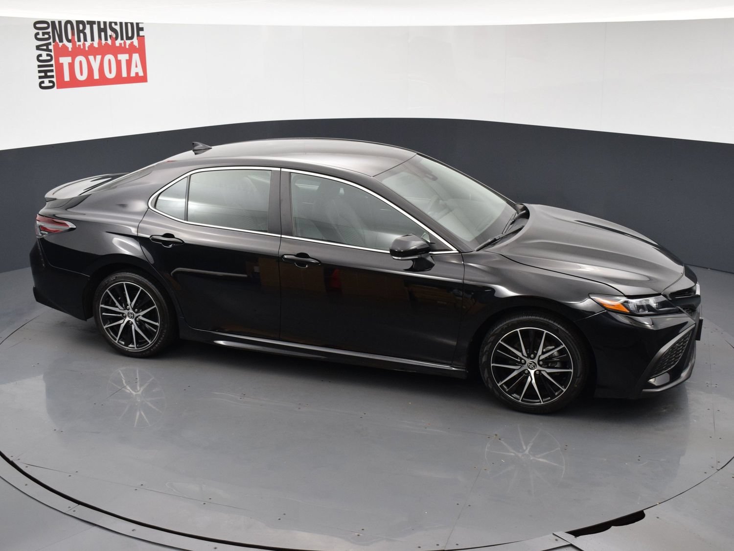 Used 2024 Toyota Camry SE AWD/4WD image 20