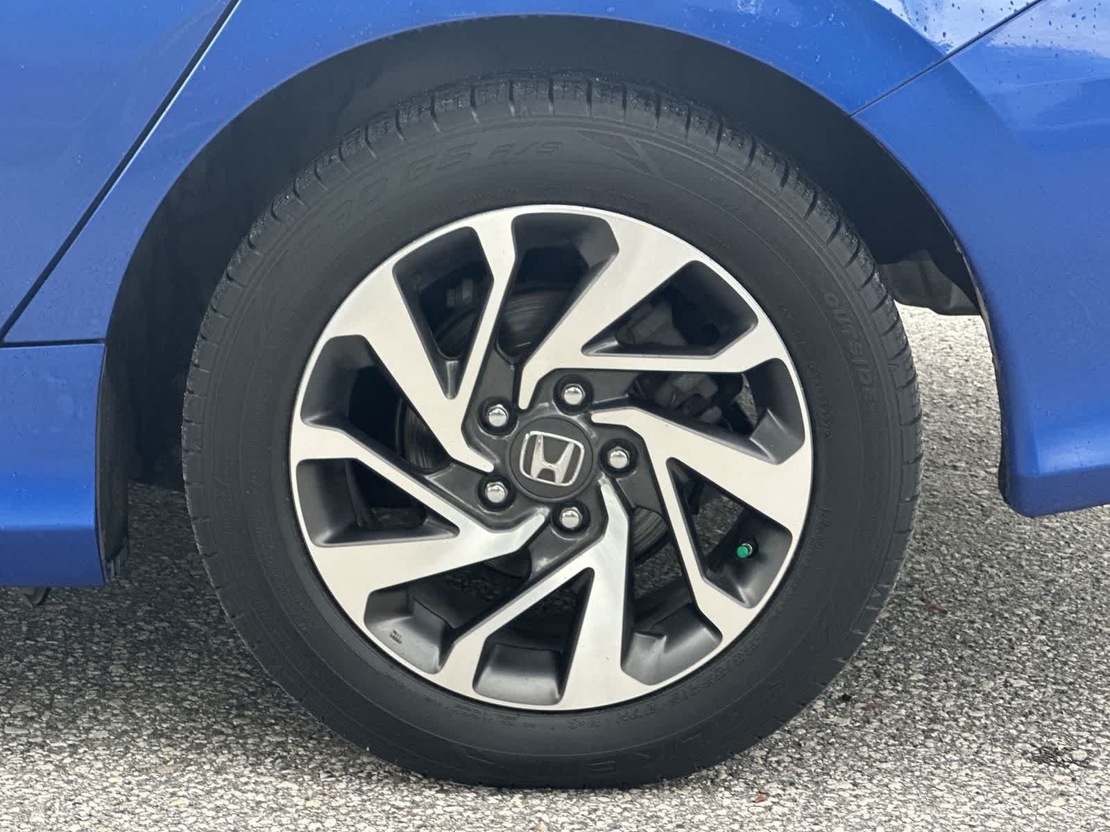 Used 2018 Honda Civic EX image 11