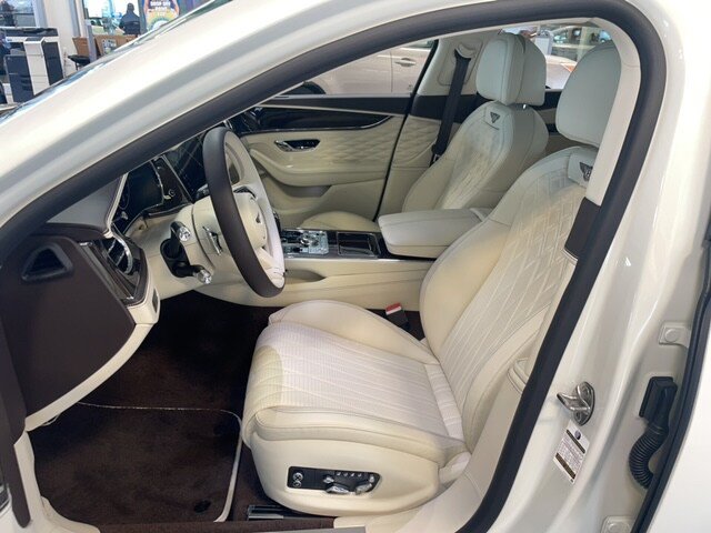 Used 2021 Bentley Flying Spur W12 AWD/4WD image 21