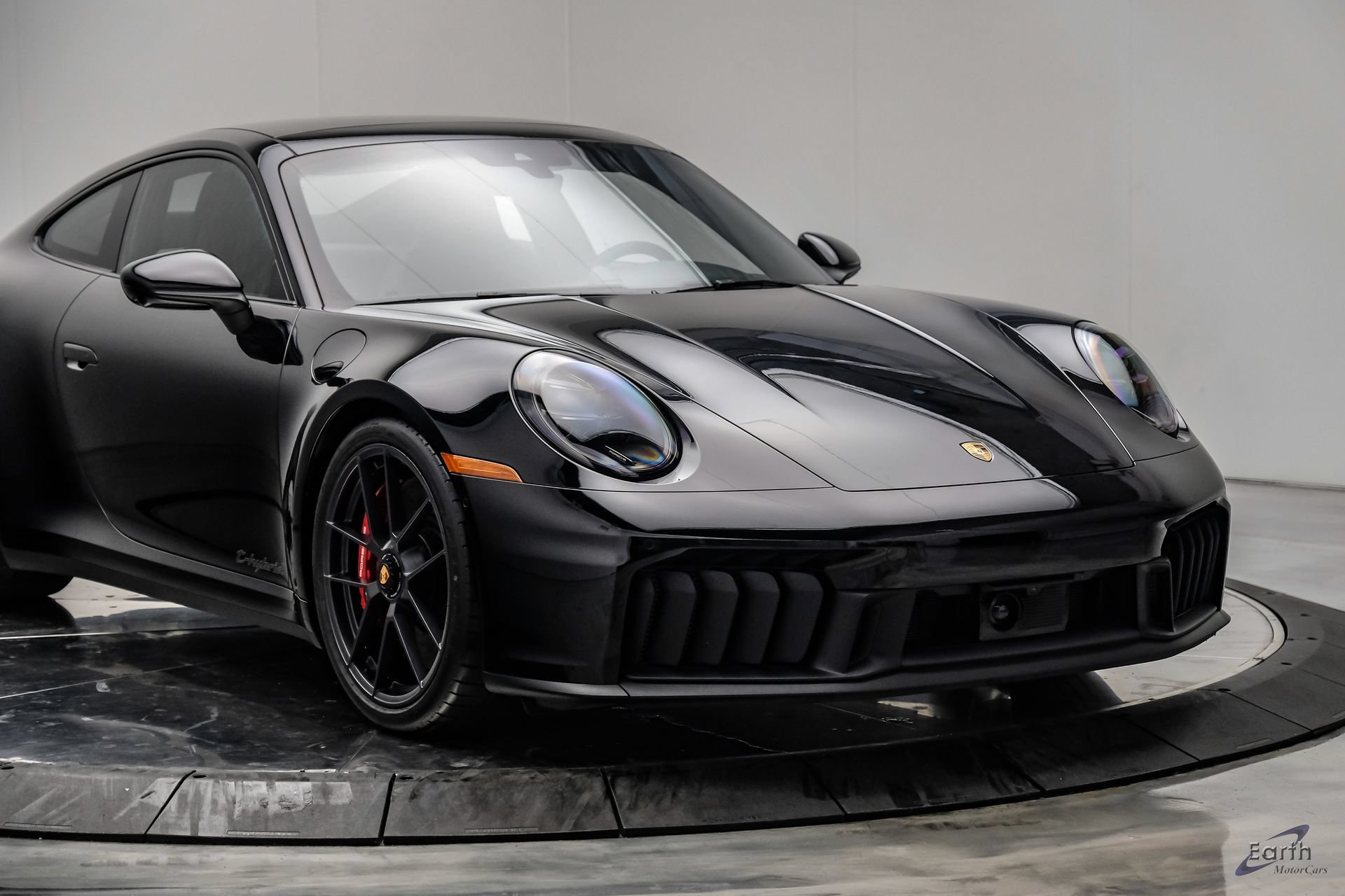 Used 2026 Porsche 911 Carrera 4 GTS AWD/4WD image 26
