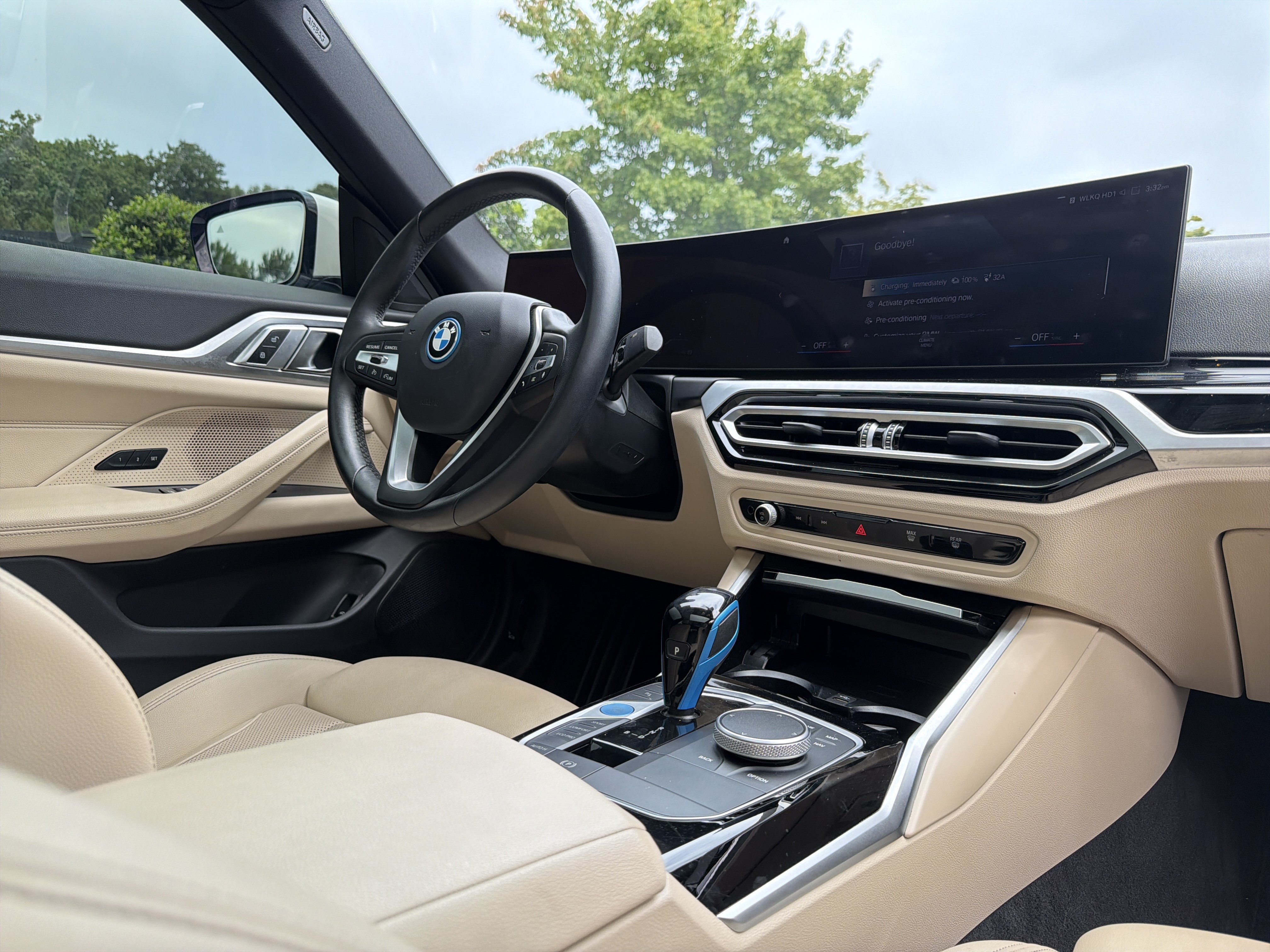 Used 2023 BMW i4 eDrive40 RWD image 6