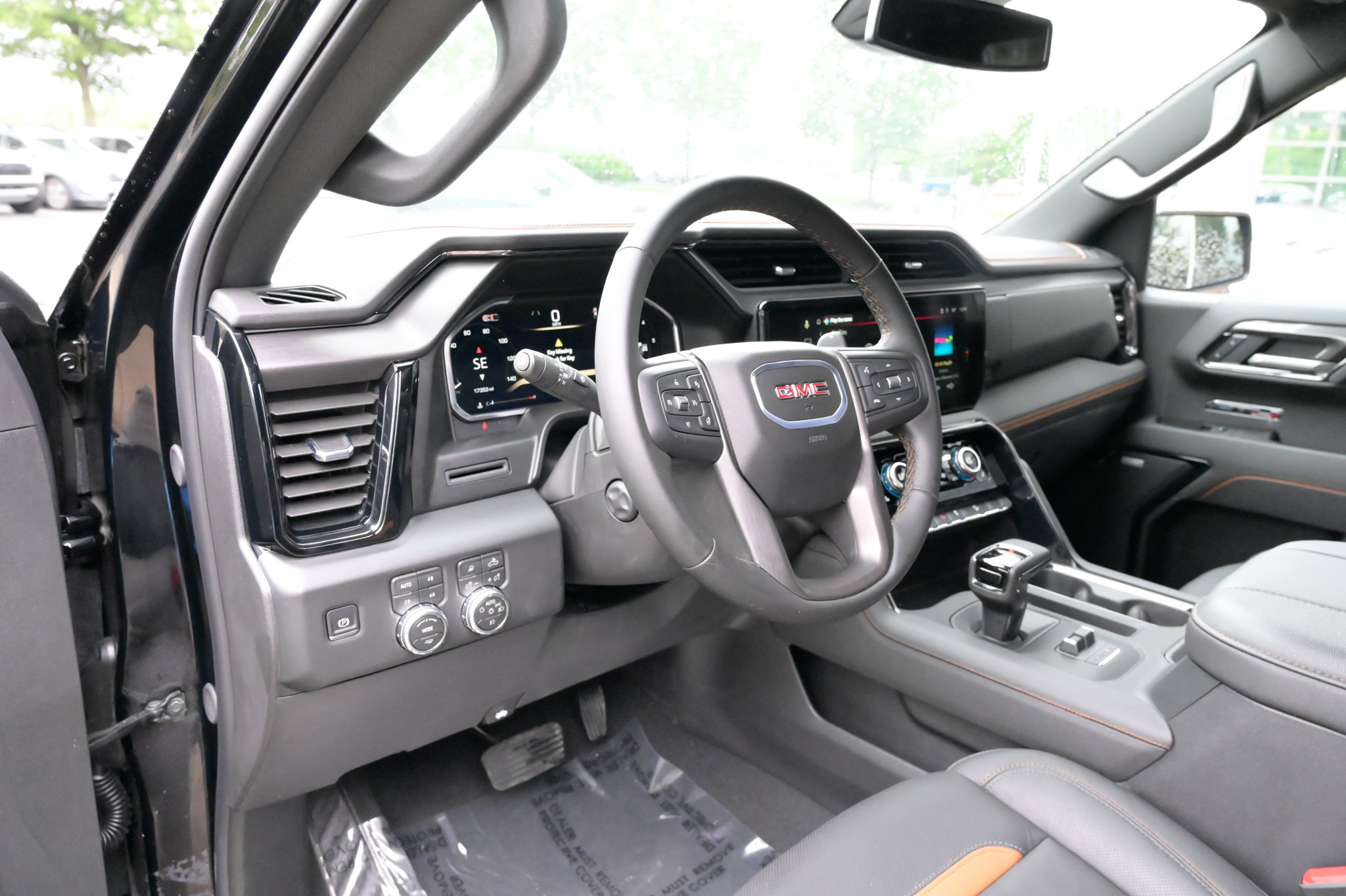 Used 2026 GMC Sierra 1500 AT4 w/ AT4 Preferred Package AWD/4WD image 16