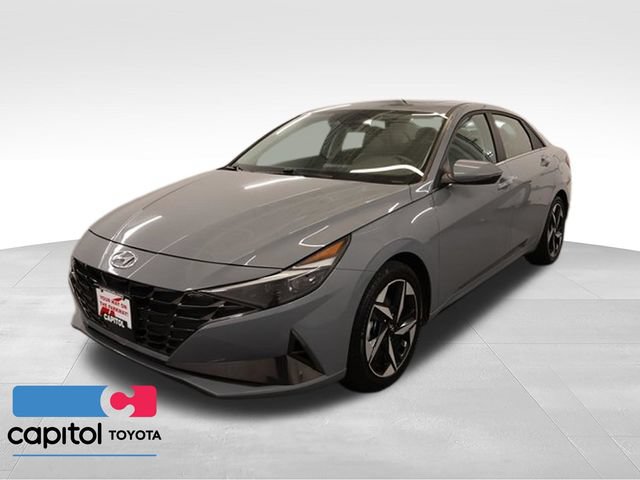 Used 2023 Hyundai Elantra Limited FWD image 5