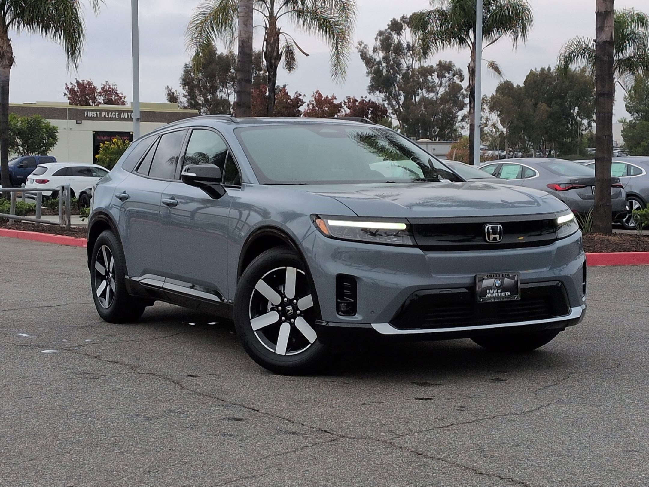 Used 2025 Honda Prologue Touring image 2